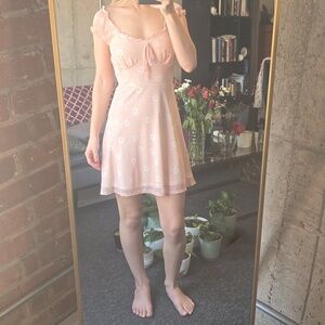 No Boundaries Pale Pink Trimmed White Tagged Top